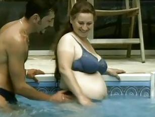 Pregnant Wife Pool - Pool pregnant - porn videos @ Sunporno